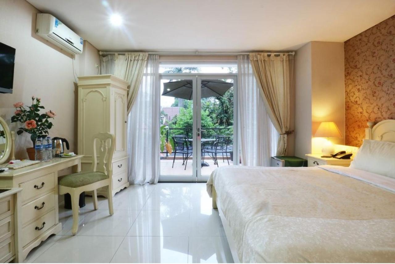 La Nostalgie Boutique Guest House Bandung Eksteriør bilde